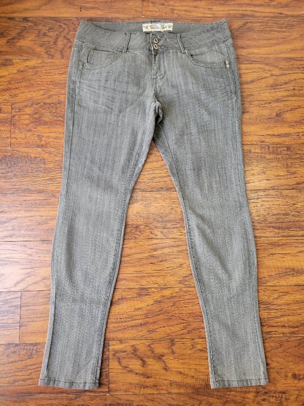 VANILLA STAR Light Gray Star Zipper Back Pocket Low Rise Skinny Jeans sz 13 EUC